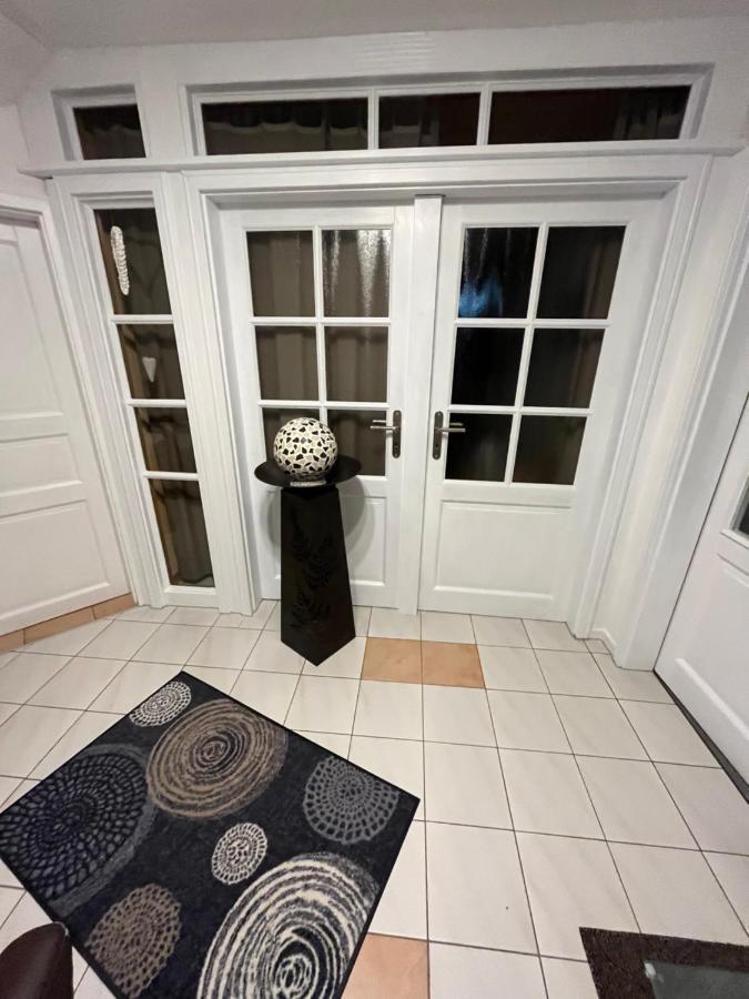 Ferienwohnung Schmitz Anschau エクステリア 写真