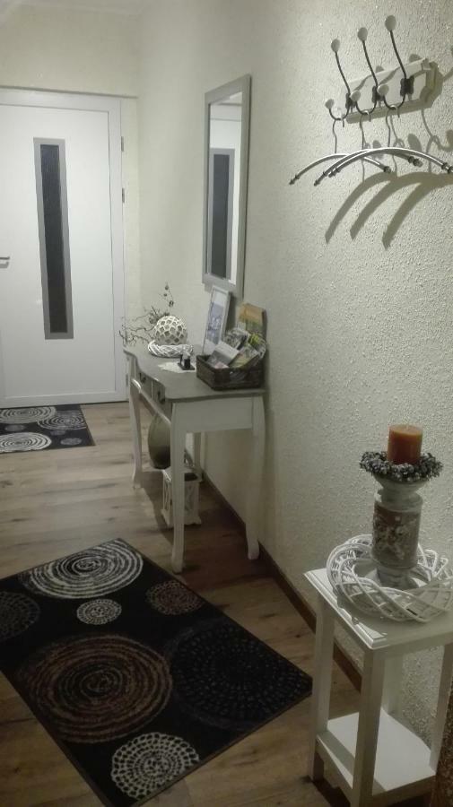 Ferienwohnung Schmitz Anschau エクステリア 写真