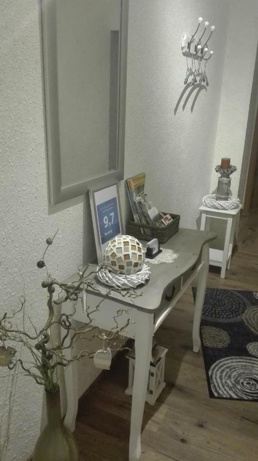 Ferienwohnung Schmitz Anschau エクステリア 写真