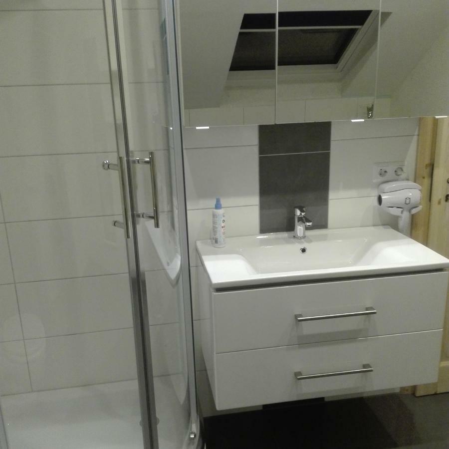 Ferienwohnung Schmitz Anschau エクステリア 写真