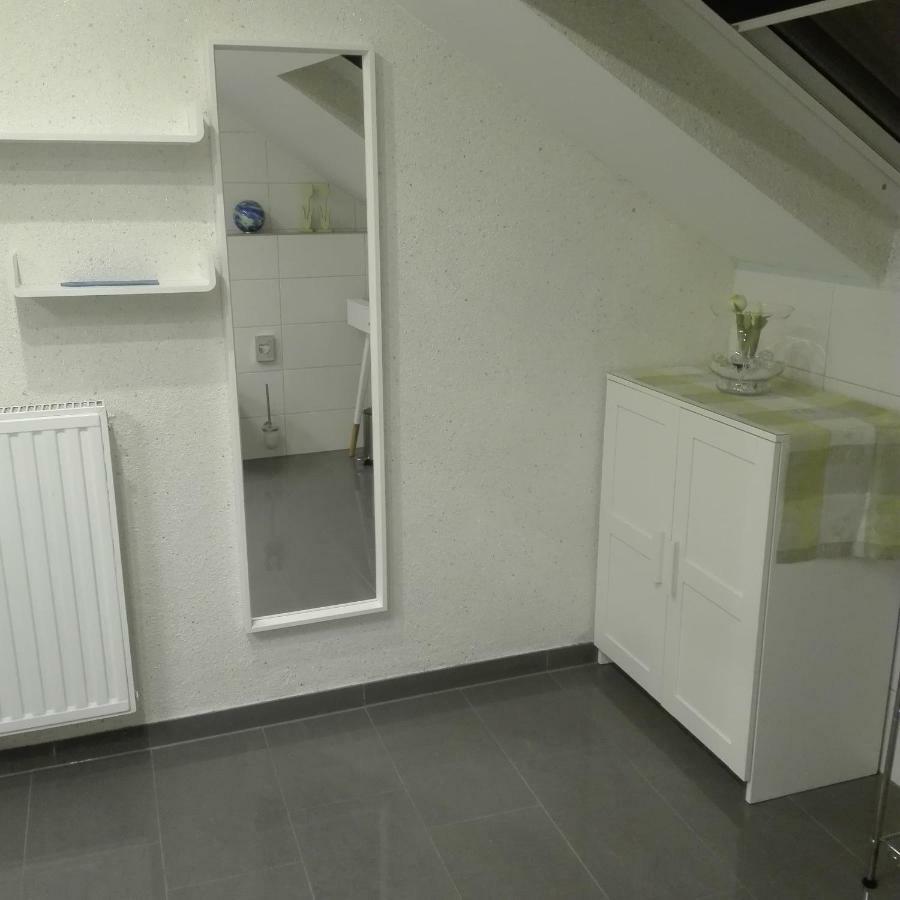 Ferienwohnung Schmitz Anschau エクステリア 写真